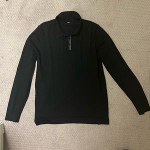Lululemon Men’s Black Collared Sweater size L